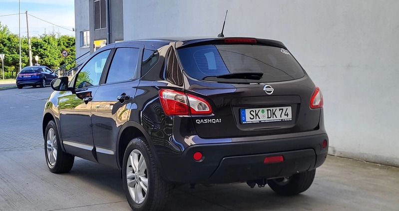 Nissan Qashqai cena 39000 przebieg: 194569, rok produkcji 2013 z Gostyń małe 562